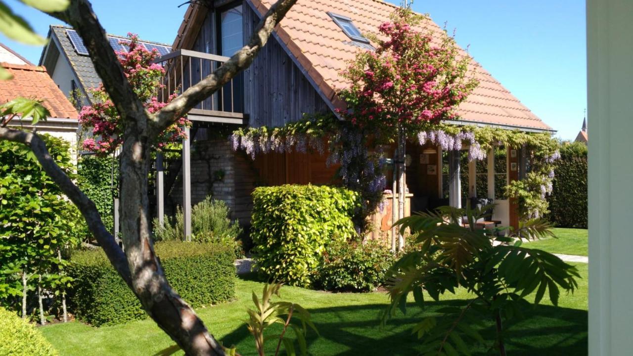 'T Voske Bed & Breakfast De Haan Exterior photo